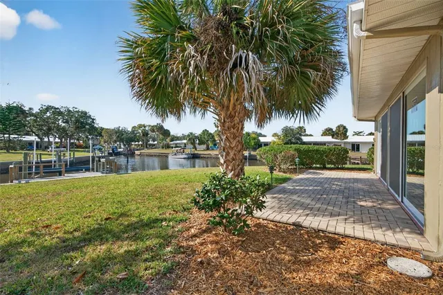$269,000 | 11243 West Bayshore Drive, Crystal River, FL 34429