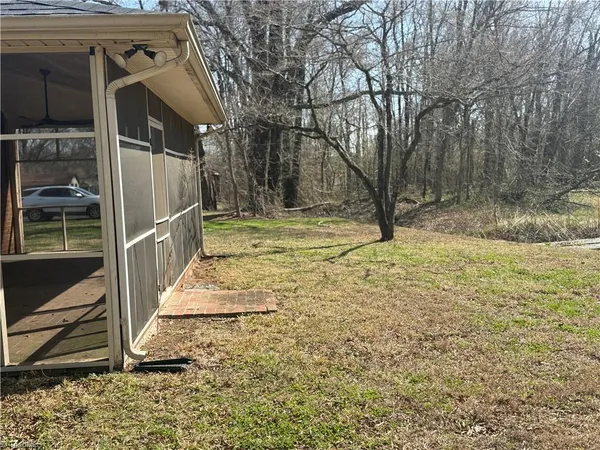 $2,000 | 104 Walters Street, Mayodan, NC 27027