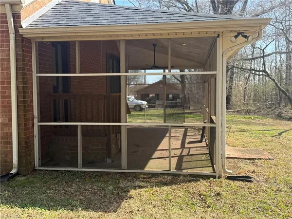 $2,000 | 104 Walters Street, Mayodan, NC 27027