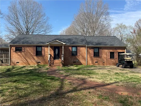 $2,000 | 104 Walters Street, Mayodan, NC 27027