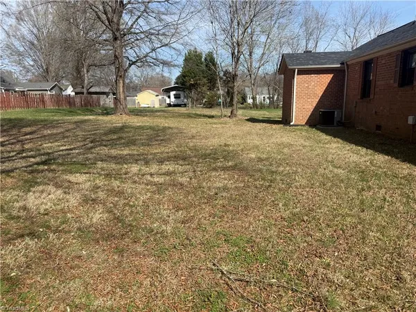 $2,000 | 104 Walters Street, Mayodan, NC 27027