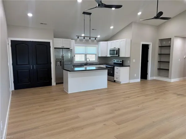 $2,000 | 104 Walters Street, Mayodan, NC 27027