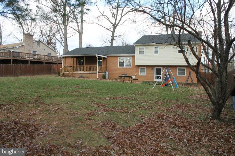 206 Beechcroft Road Winchester, VA 22601 - Photo 21 of 29 Exterior (Rear)