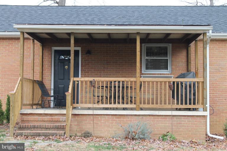 206 Beechcroft Road Winchester, VA 22601 - Photo 23 of 29 Exterior (Rear)