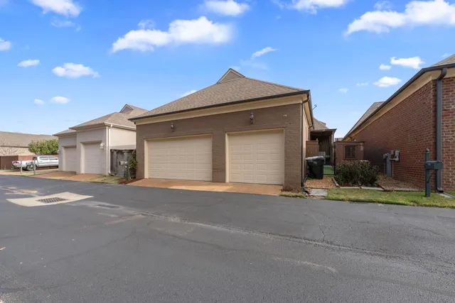 $534,000 | 389 South Tarren Mill Circle, Collierville, TN 38017