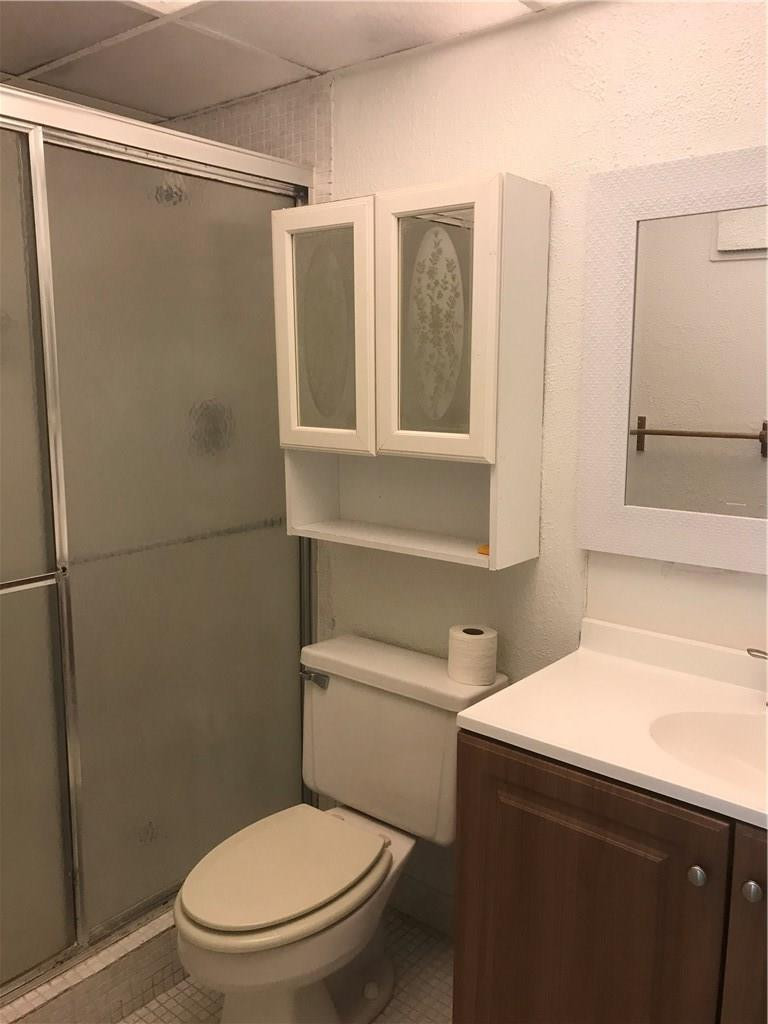 7750 West McNab Road, Unit 104 Fort Lauderdale, FL 33321 - Photo 6 of 16 MASTER BATH