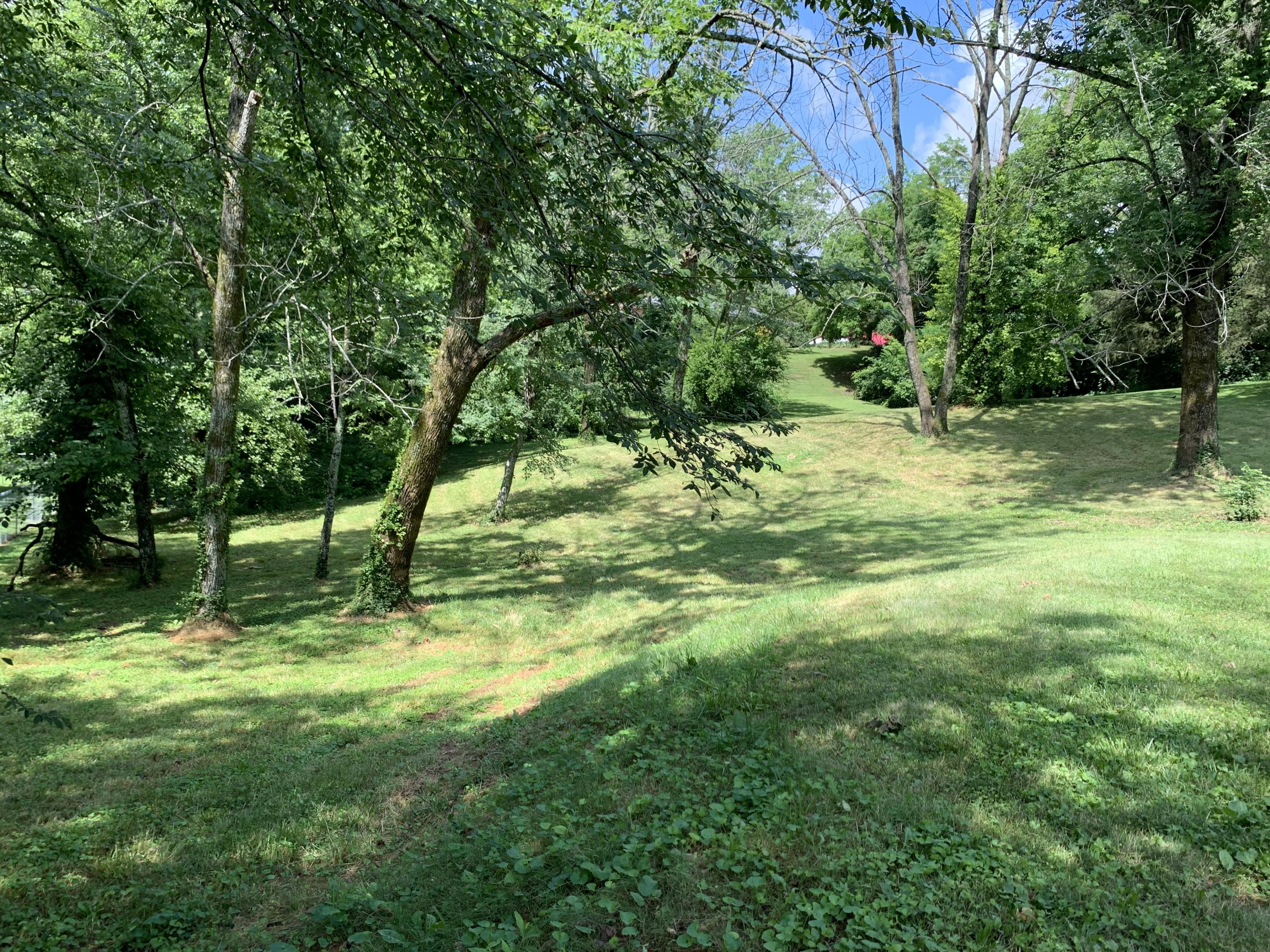 102 Ridgecrest Drive Greeneville, TN 37745 - Photo 44 of 44 IMG_3031