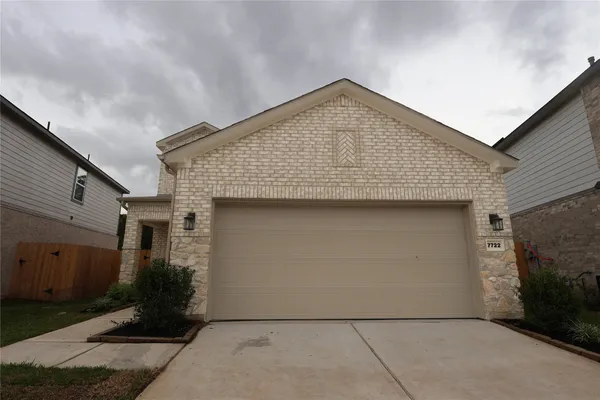 $2,350 | 7722 Bergamot Circle, Magnolia, TX 77354