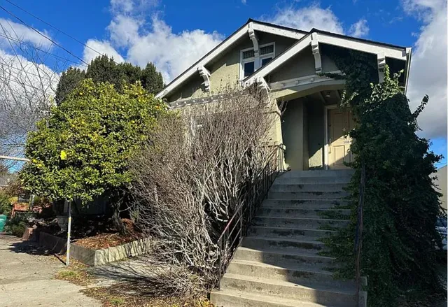 $4,000 | 5480 Vicente Way, Oakland, CA 94609