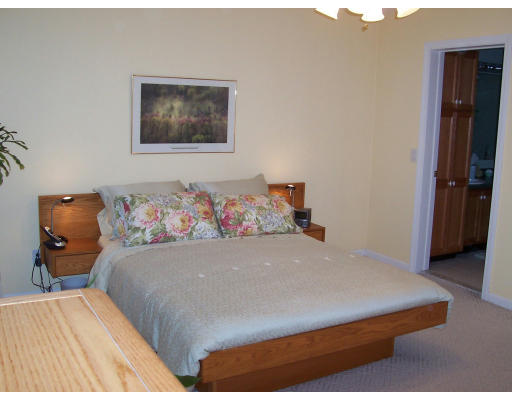 3 Fir Road Westford, MA 01886 - Photo 7 of 13 Gallery Image 7
