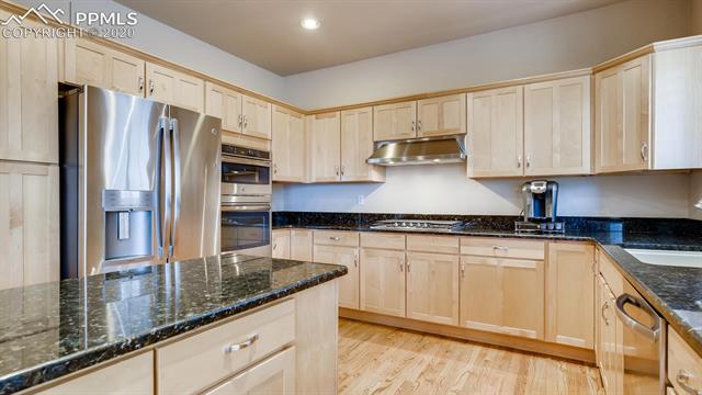 18075 Stoneview Road Monument, CO 80132 - Photo 19 of 42