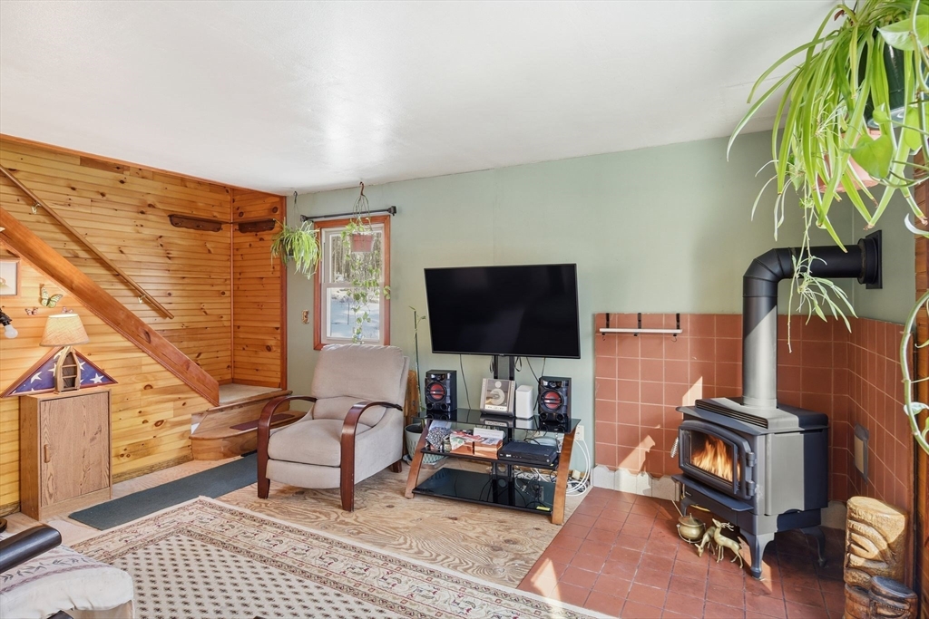 200 Fox Den Road Tolland, MA 01034 - Photo 10 of 42