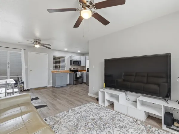 $360,000 | 329 Olive Avenue, Unit 202, Wahiawa, HI 96786