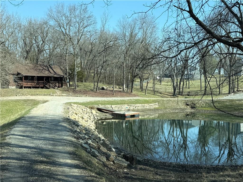 8016 Northwest Hampton Road Kansas City, MO 64152 - Photo 4 of 9