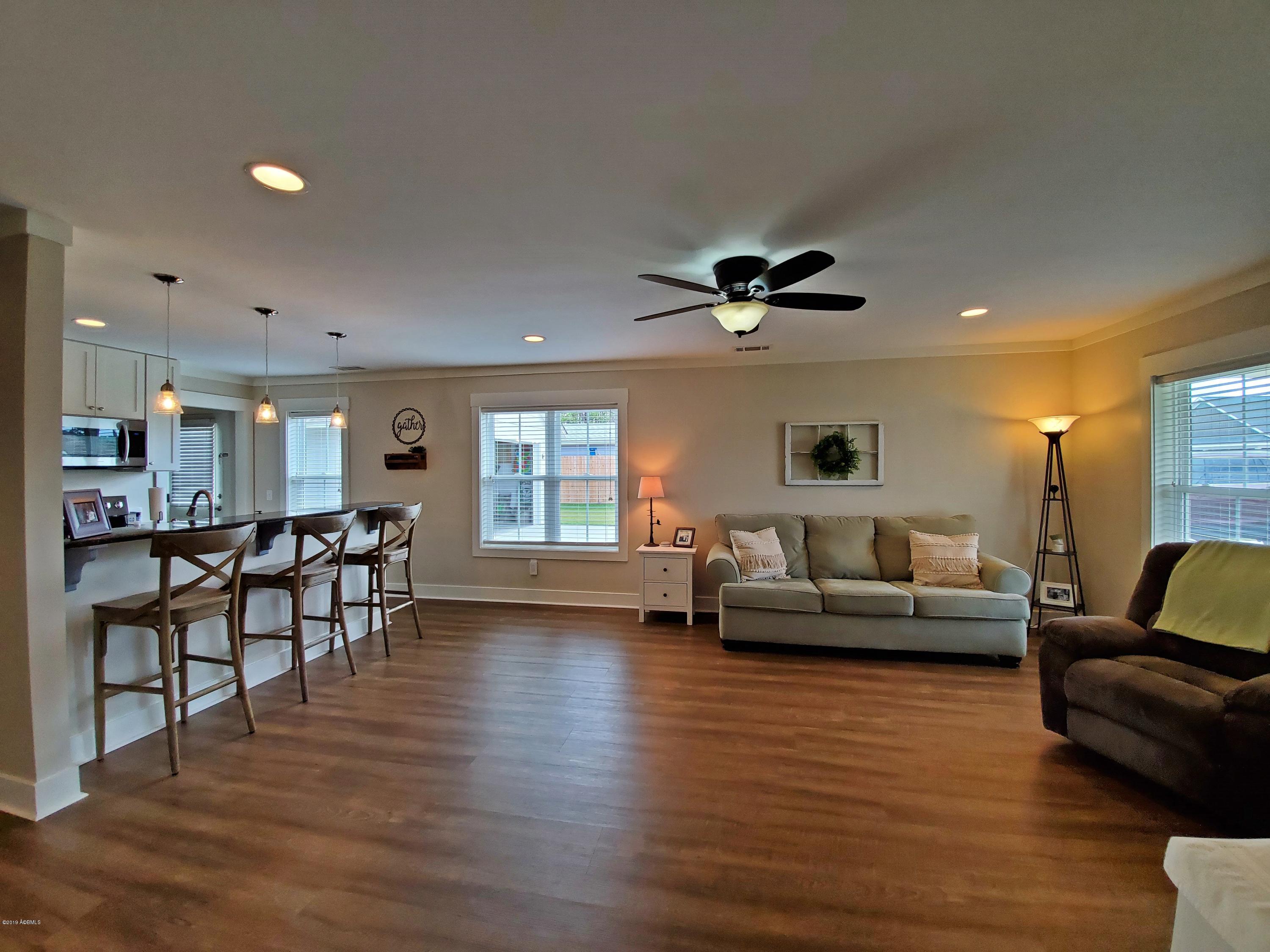 428 Ridgeland Lakes Drive Ridgeland, SC 29936 - Photo 5 of 35 20191021_120715