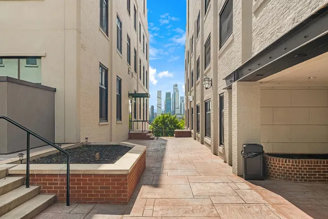 $599,000 | 518-536 Gregory Avenue, Unit A318, Weehawken, NJ 07086