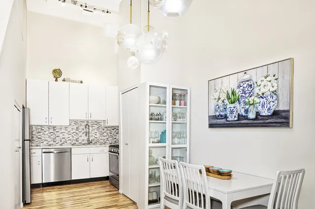 $599,000 | 518-536 Gregory Avenue, Unit A318, Weehawken, NJ 07086