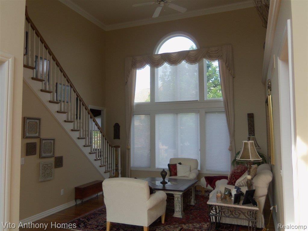 4690 Goodison Pl Drive Rochester, MI 48306 - Photo 13 of 15 100_0916.JPG