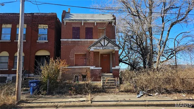 $50,000 | 1727 North Leffingwell Avenue, St. Louis, MO 63106