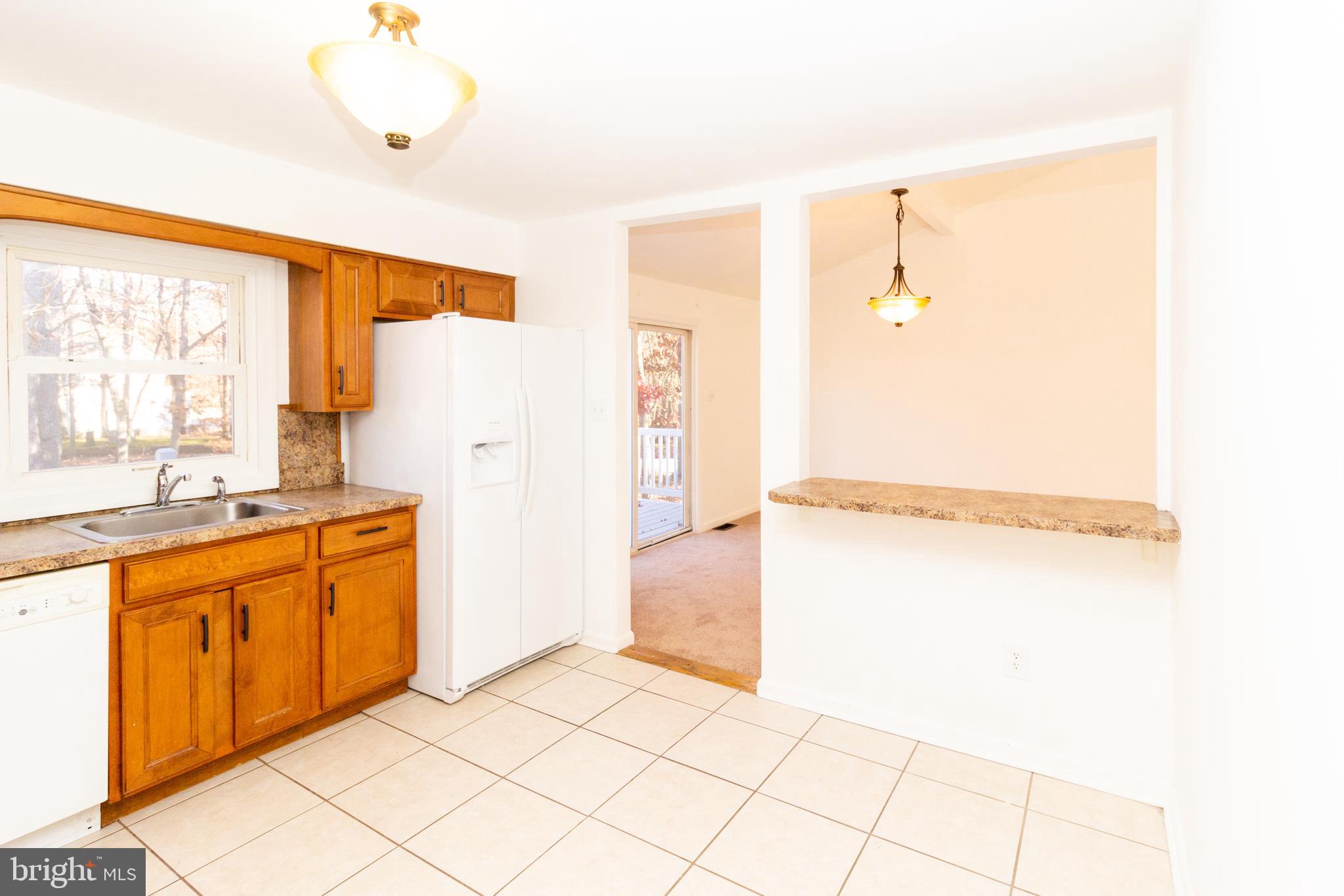101 Blue Anchor Road Sicklerville, NJ 08081 - Photo 8 of 28 Kitchen