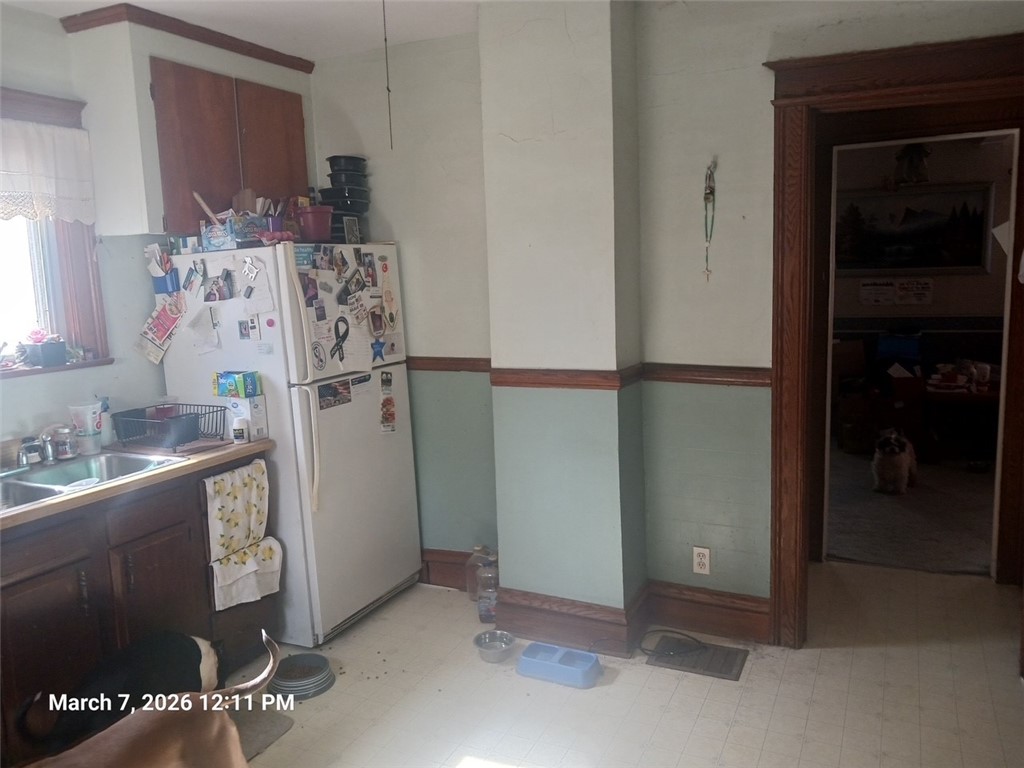 2662 Dewey Avenue Rochester, NY 14616 - Photo 7 of 8
