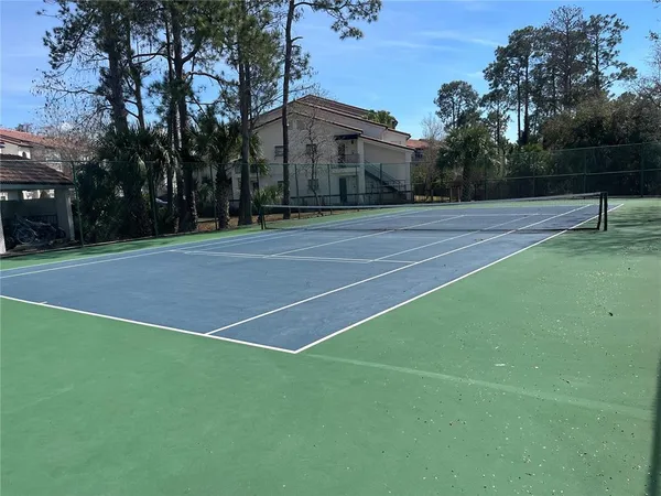 $158,900 | 5132 Conroy Road, Unit 938, Orlando, FL 32811