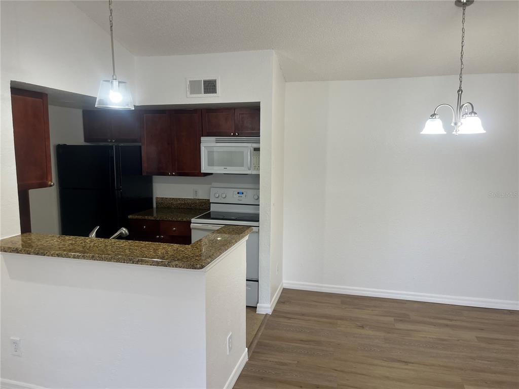 5132 Conroy Road, Unit 938 Orlando, FL 32811 - Photo 5 of 21
