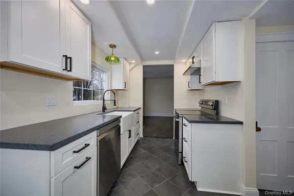 $469,000 | 30 Myrtle Avenue, Pine Plains, NY 12567