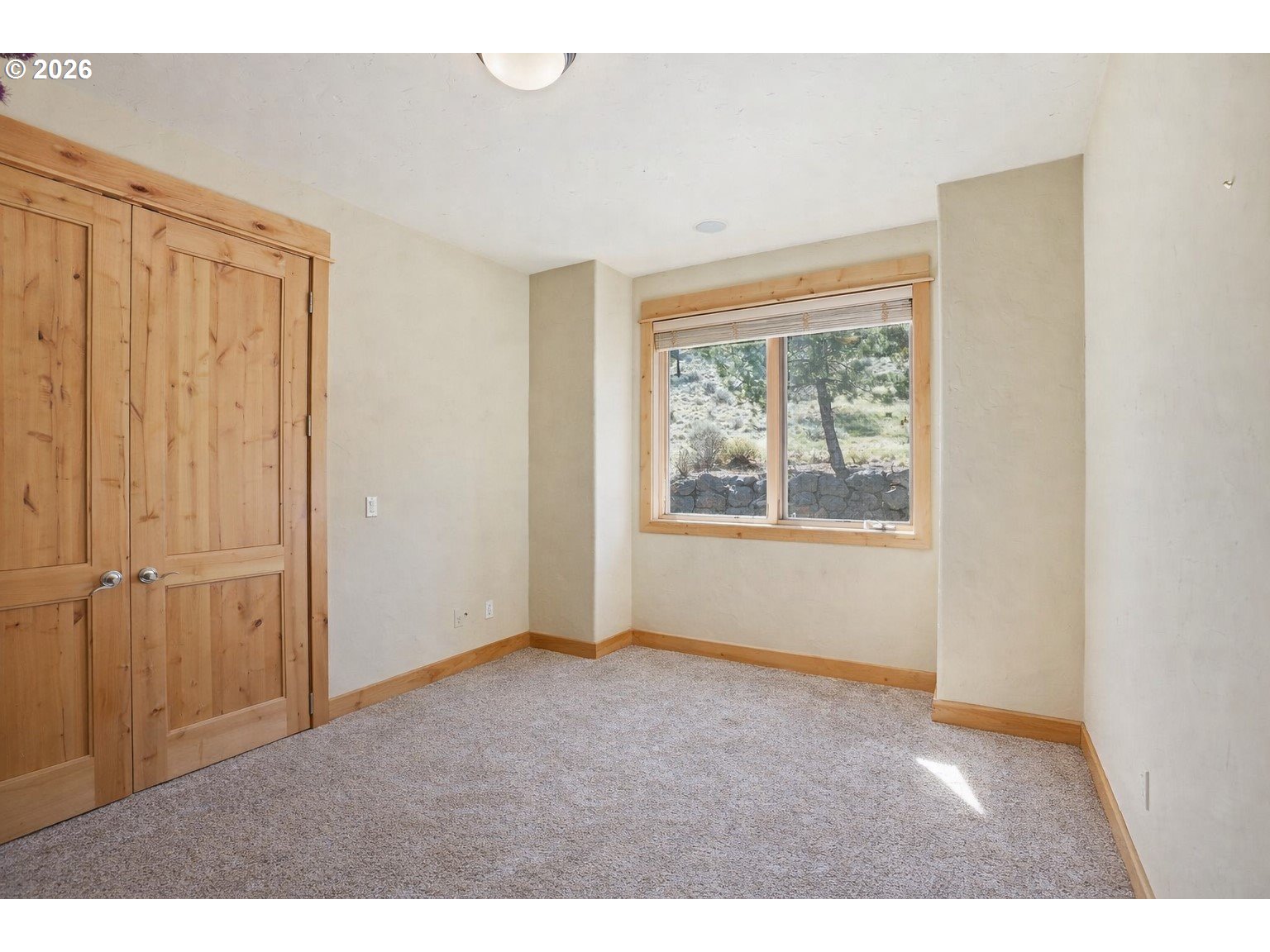 631 Sundance Ridge Court Redmond, OR 97756 - Photo 27 of 48 Bedroom, Primary #2