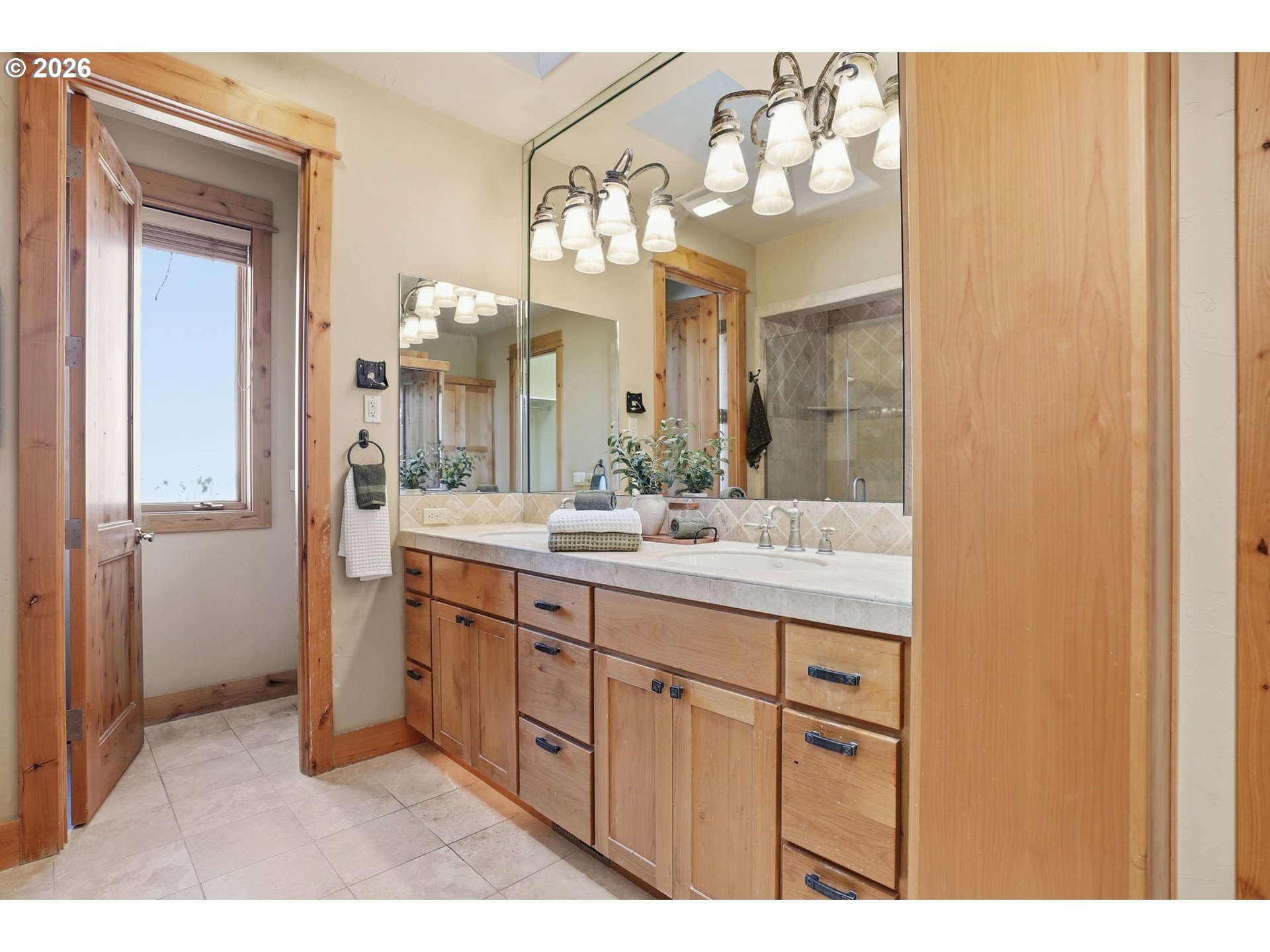 631 Sundance Ridge Court Redmond, OR 97756 - Photo 34 of 48