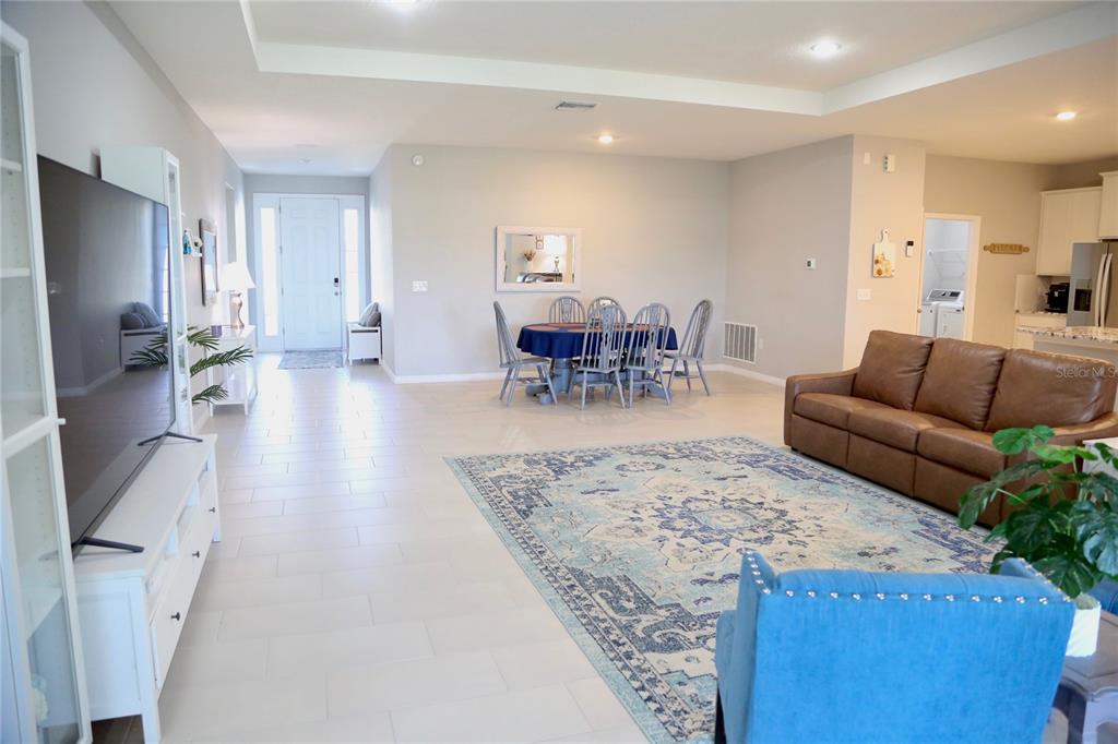 1160 Bering Road Wesley Chapel, FL 33543 - Photo 7 of 35