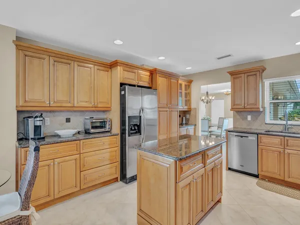 $12,000 | 956 Treasure Lane, Vero Beach, FL 32963