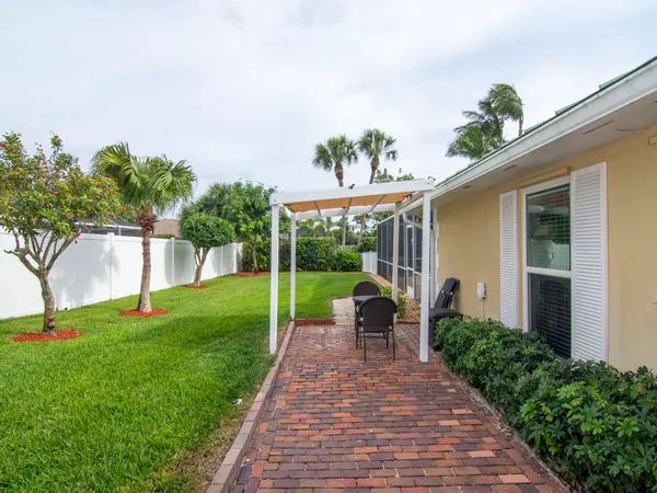 $12,000 | 956 Treasure Lane, Vero Beach, FL 32963