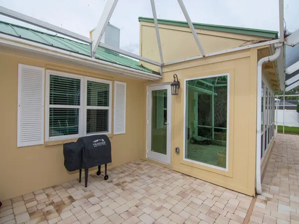 $12,000 | 956 Treasure Lane, Vero Beach, FL 32963