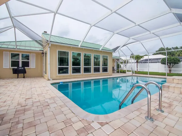 $12,000 | 956 Treasure Lane, Vero Beach, FL 32963