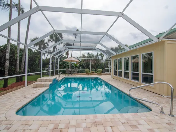 $12,000 | 956 Treasure Lane, Vero Beach, FL 32963