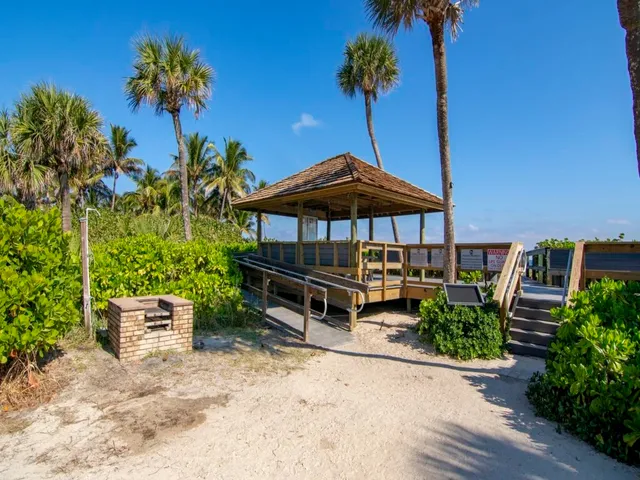 $12,000 | 956 Treasure Lane, Vero Beach, FL 32963