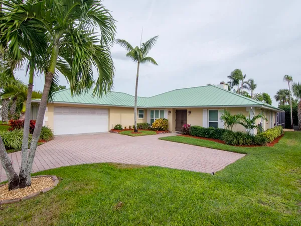 $12,000 | 956 Treasure Lane, Vero Beach, FL 32963