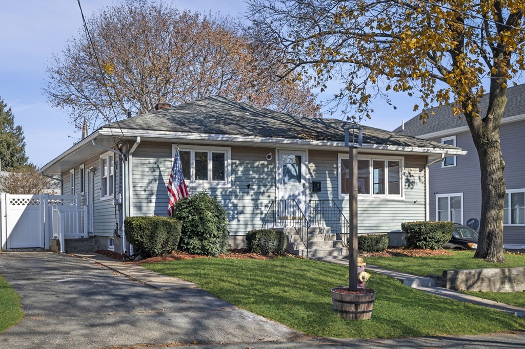 7 Coolidge Road Peabody, MA 01960 - Photo 1 of 31 Gallery Image 1