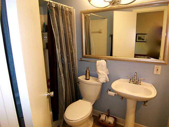 6054 Garver Road Indianapolis, IN 46208 - Photo 17 of 24 Gallery Image 17