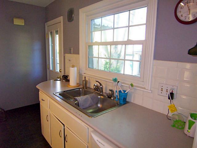 6054 Garver Road Indianapolis, IN 46208 - Photo 9 of 24 Gallery Image 9