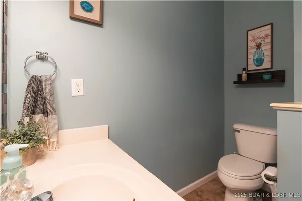 $435,000 | 438 Grandview Drive, Lake Ozark, MO 65049