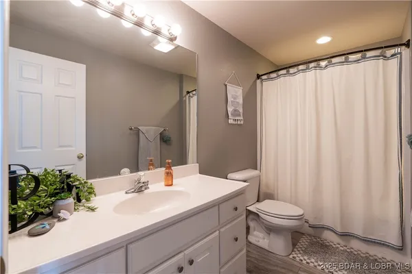 $439,999 | 438 Grandview Drive, Lake Ozark, MO 65049