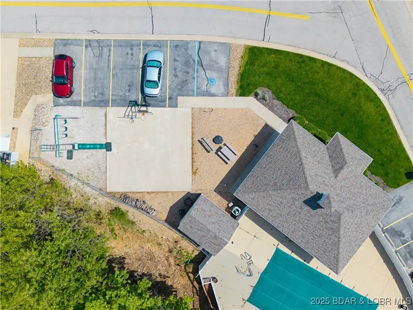 $435,000 | 438 Grandview Drive, Lake Ozark, MO 65049