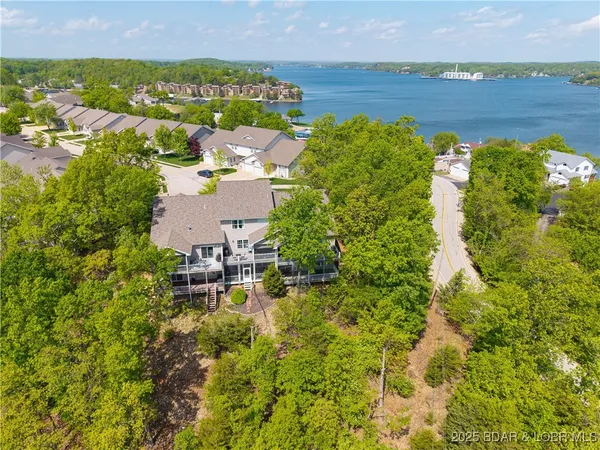 $435,000 | 438 Grandview Drive, Lake Ozark, MO 65049
