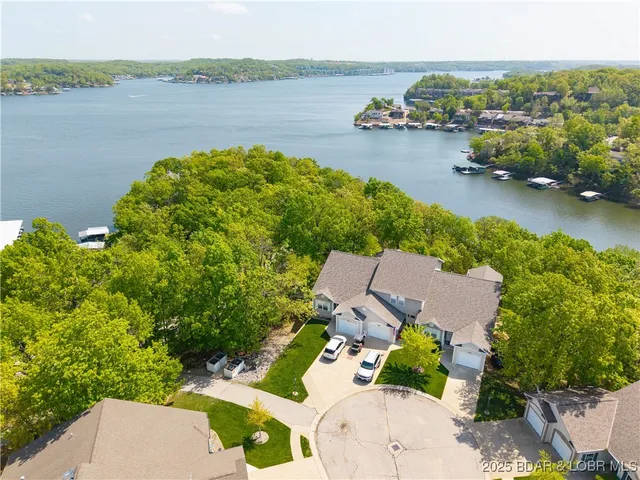 $449,000 | 438 Grandview Drive, Lake Ozark, MO 65049