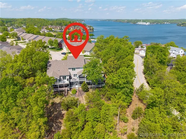 $435,000 | 438 Grandview Drive, Lake Ozark, MO 65049