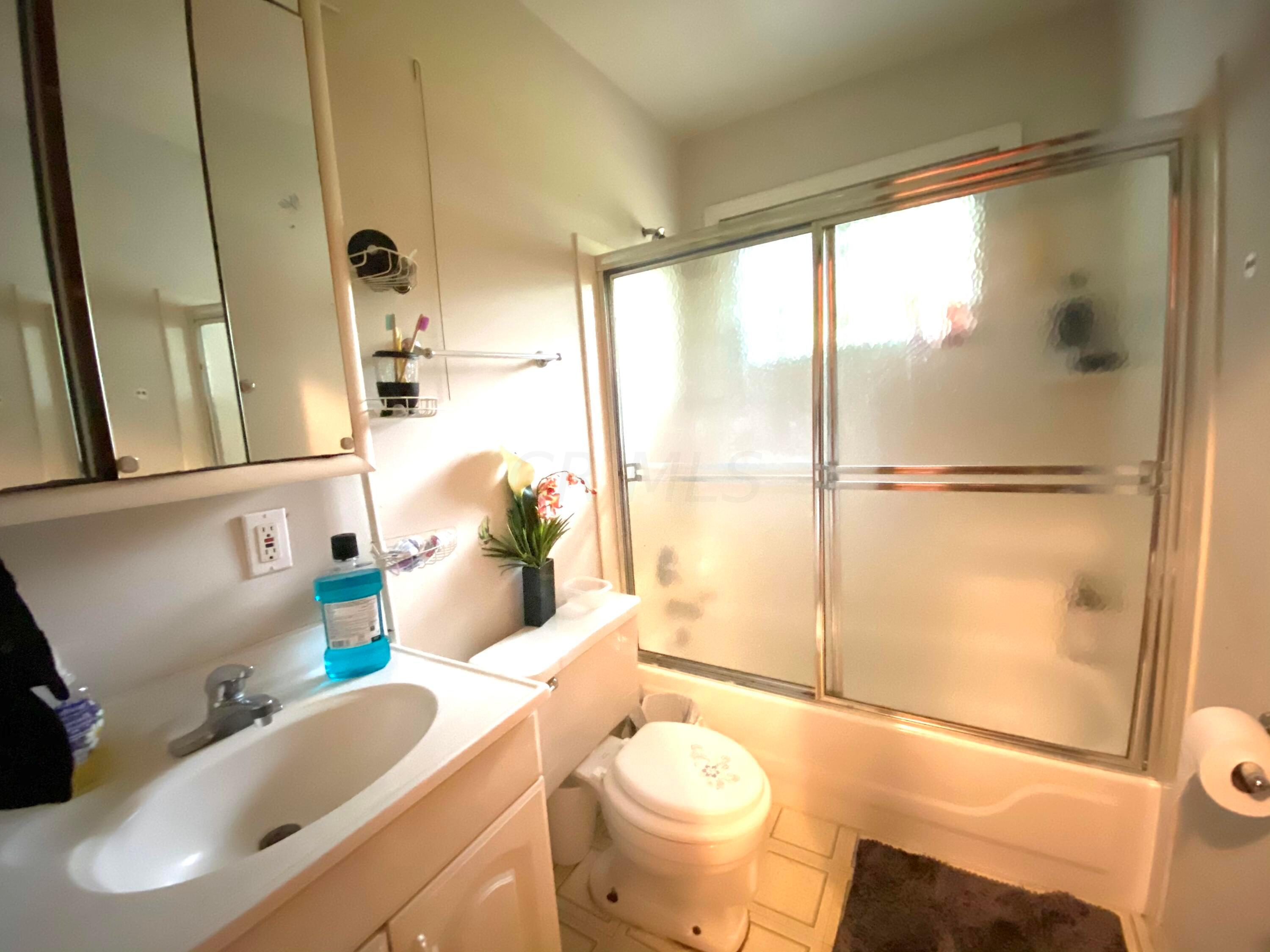 3608 Gerbert Road Columbus, OH 43224 - Photo 9 of 16 Gallery Image 9