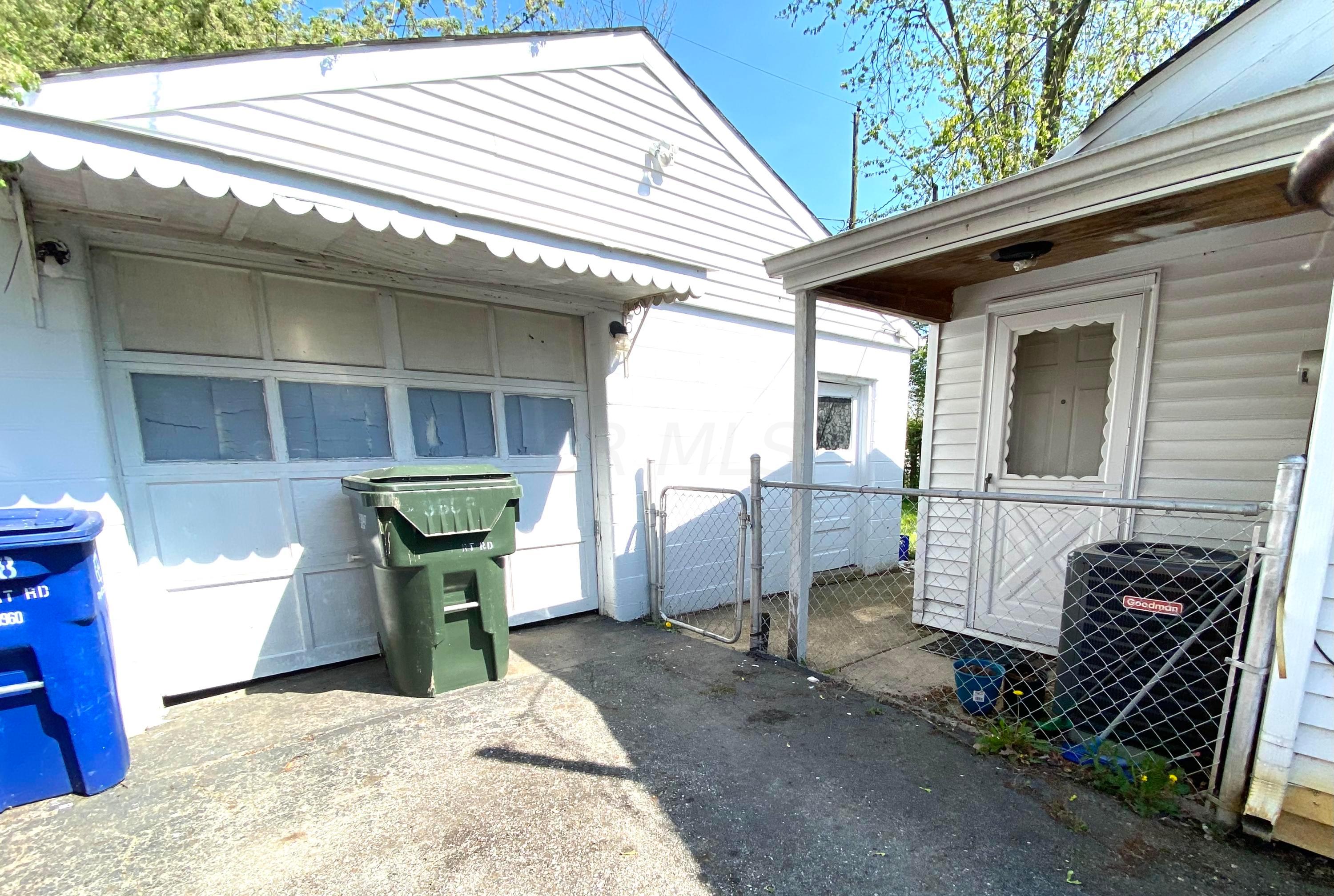 3608 Gerbert Road Columbus, OH 43224 - Photo 10 of 16 Gallery Image 10
