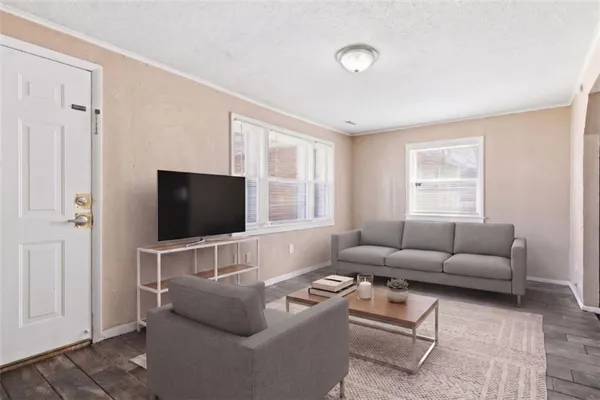 $145,000 | 613 East Kansas Avenue, Independence, MO 64050